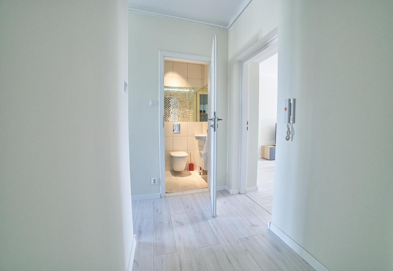 Apartment Good Time - Swietokrzyska Warsaw